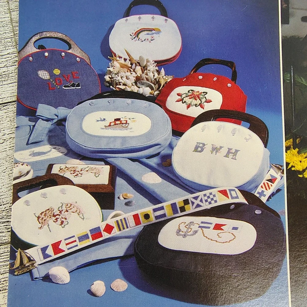 Cross-Stitch Mini Favorite Things 24 Designs 2 Alphabets by Joyce Seebo 1981 Vtg